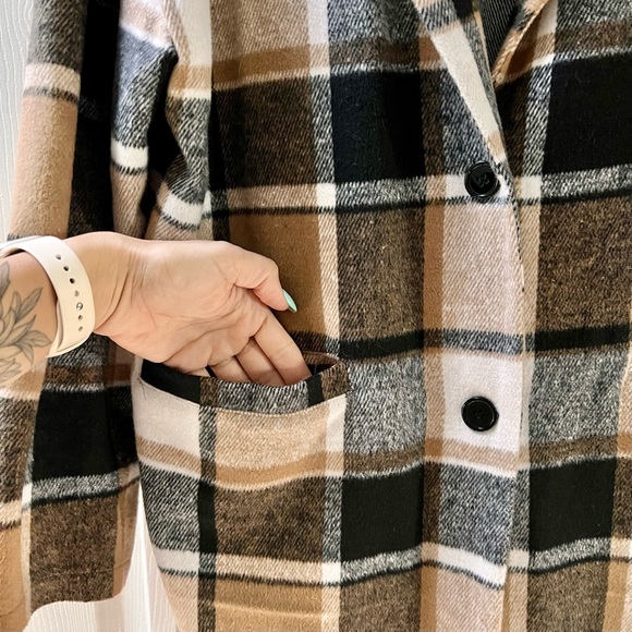 🧥 PRETTY GARDEN Plaid Khaki Ultra-Soft Shacket Jacket Coat - Perfect For Fall! - Picture 4 of 6